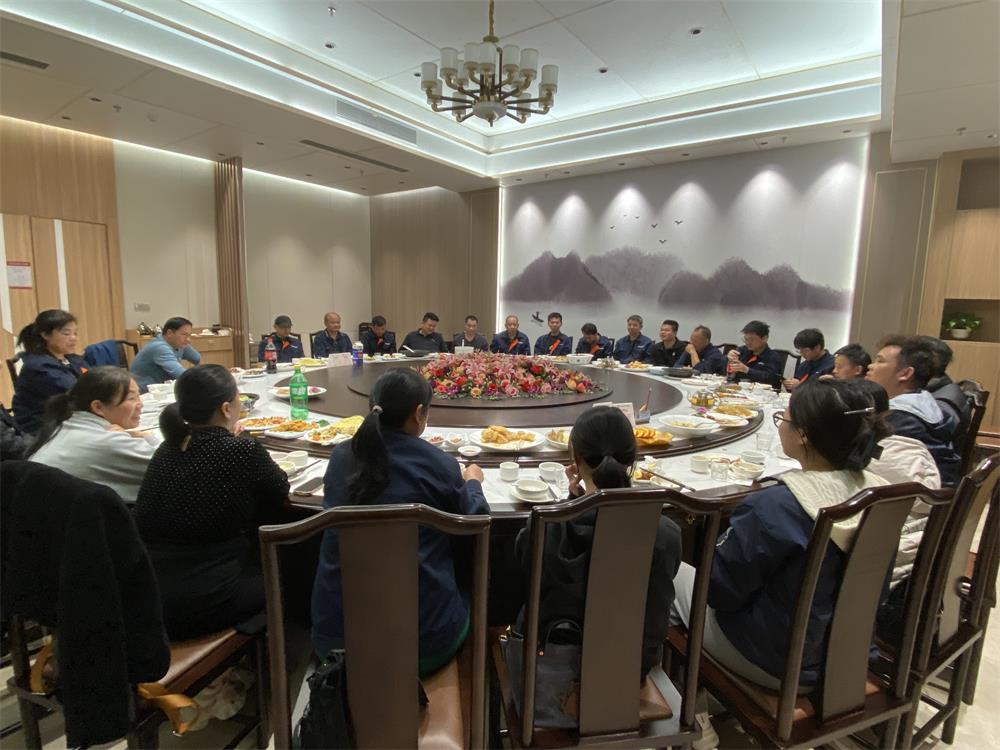 歲啟新章，聚力同行｜部門同事元旦團圓宴圓滿落幕